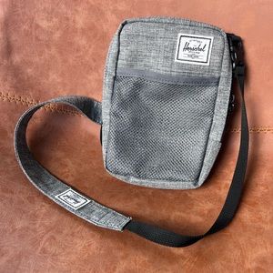 Raven Crosshatch Herschel Crossbody Bag